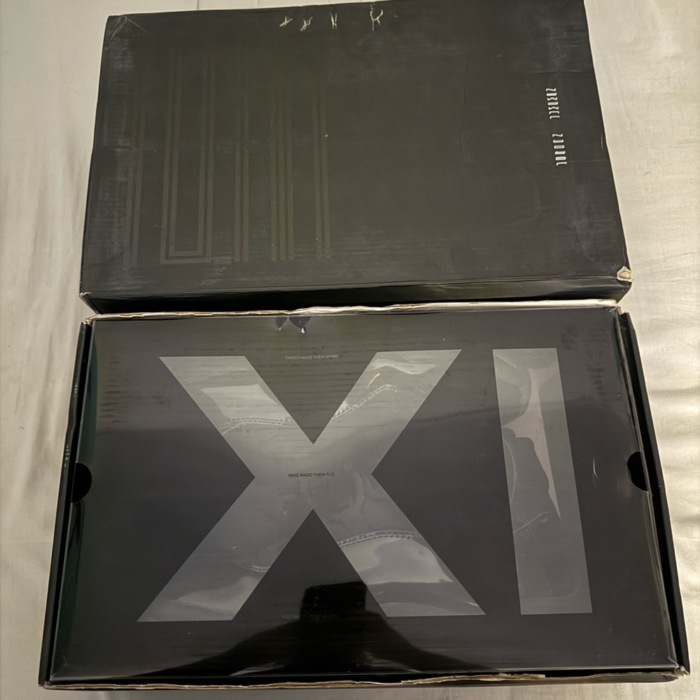 Jordan 11 Cap and Gown men's size 11